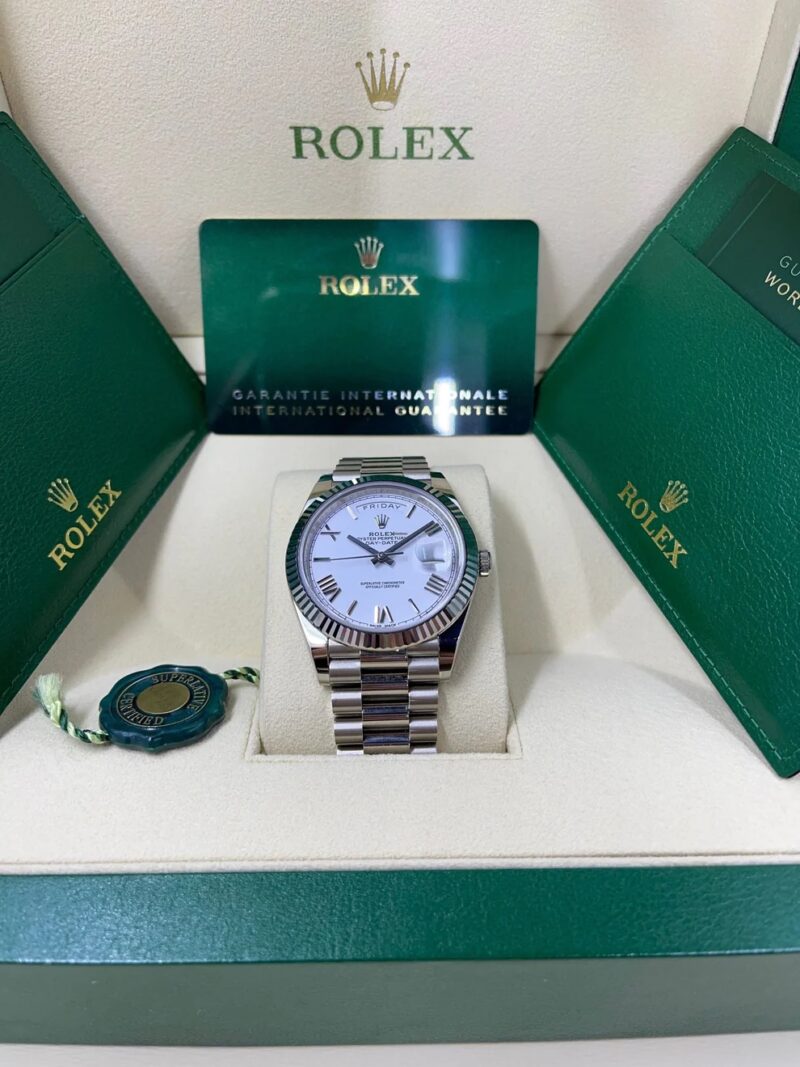 Rolex Day-Date 40MM Or Blanc Et Cadran Blanc President Ceinture – Image 4